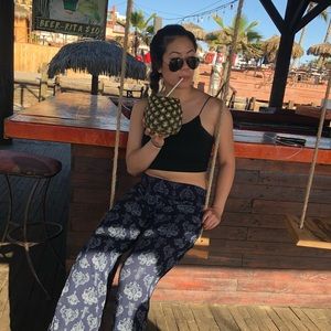 Meet your Posher, Monique